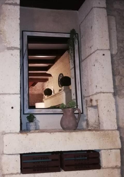 Maison Charentaise A La Campagne Becheresse 外观 照片